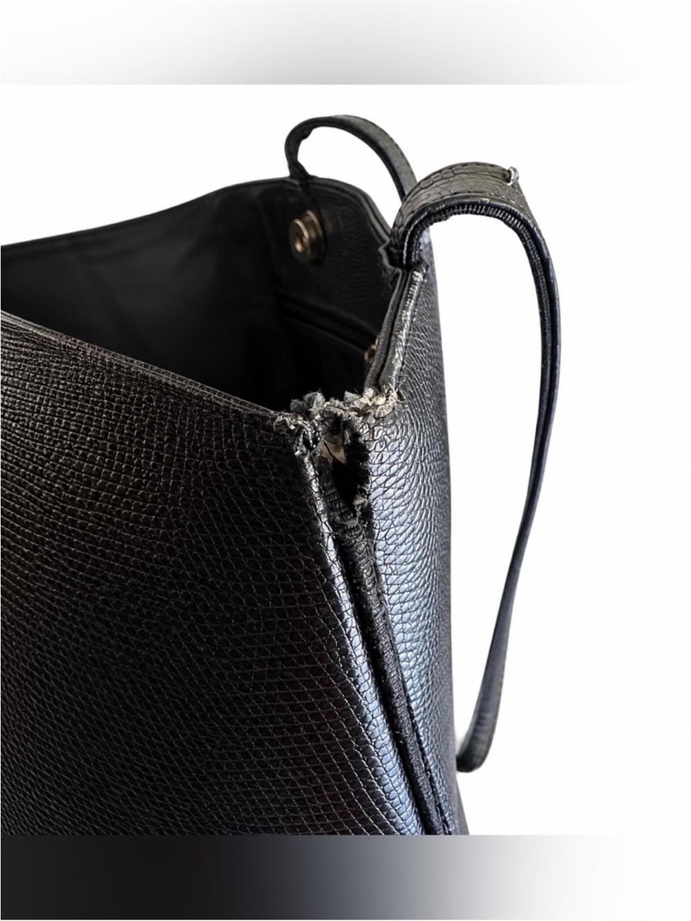 Salvatore Ferragamo Black Lizard-Embossed Tote Shoulder Bag - Imperfect👀 - Picture 14 of 16